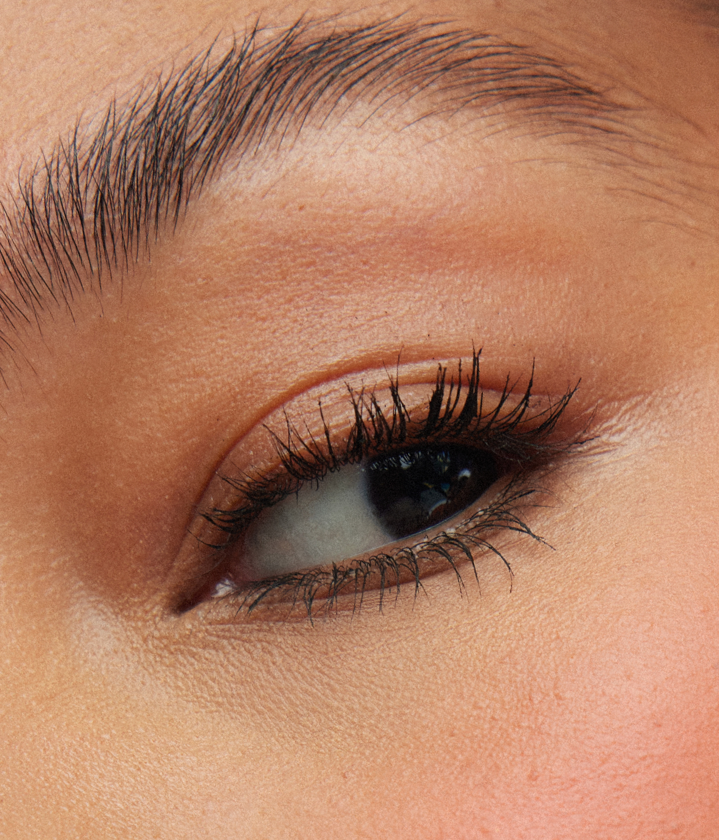 volumizing mascara - 图片 4